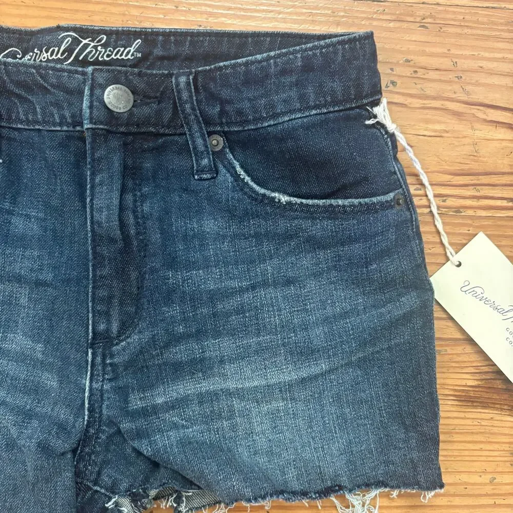 NWT Universal‎ Thread high rise shortie dark wash cutoff jean shorts SIZE 4 - Picture 2 of 6